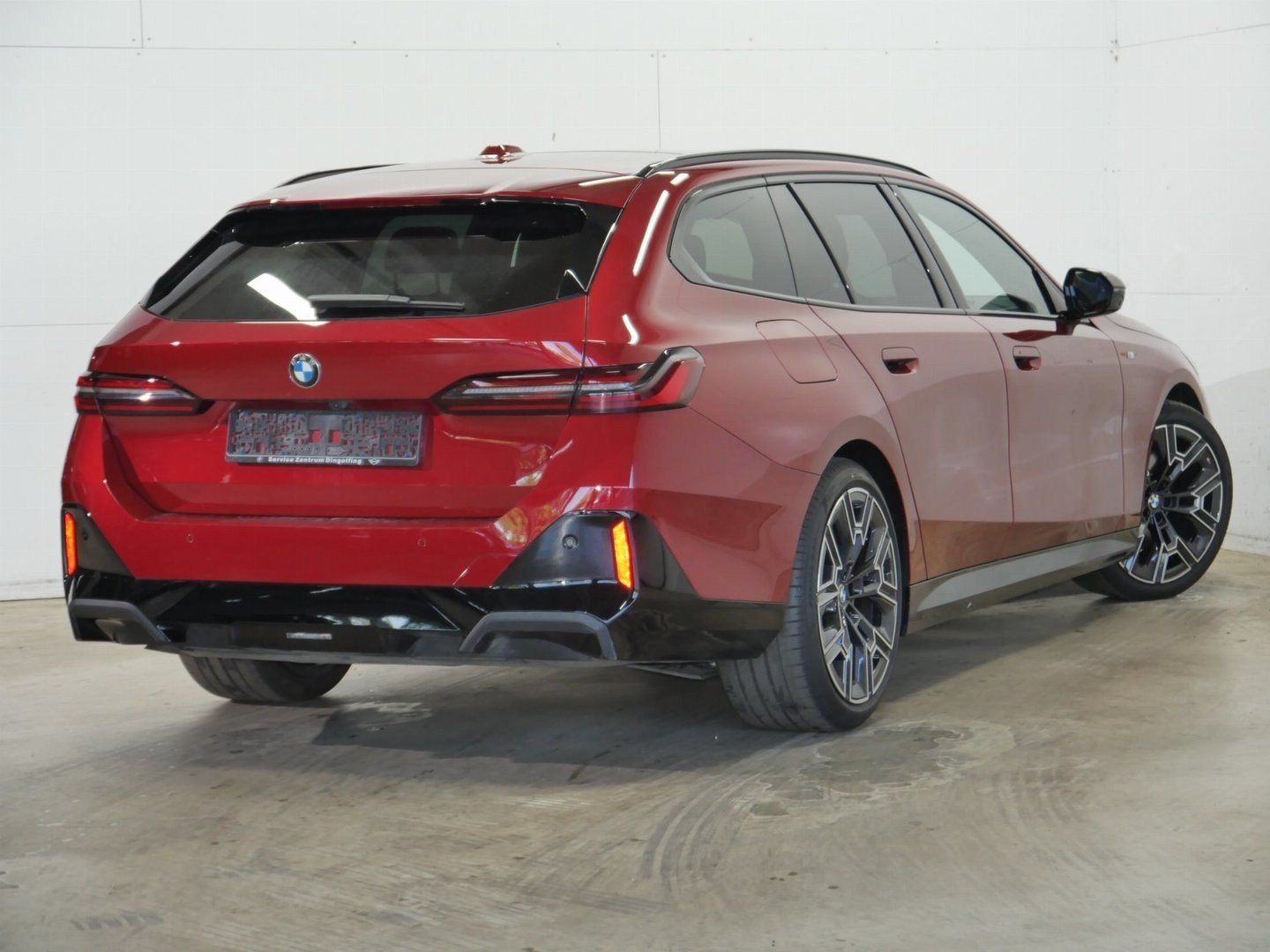Fahrzeugabbildung BMW 520d xDrive M Sportpaket Pro, Sitzbelüftung, Sta