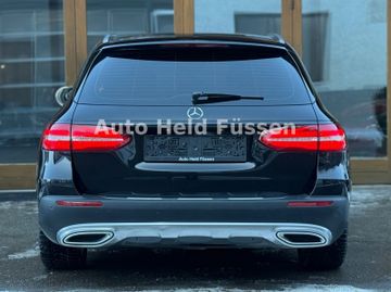 Mercedes E 220 - 6