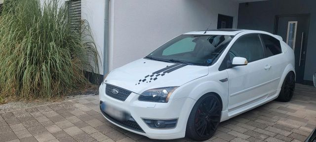 Ford Focus Focus 2.5 ST Wolf Racing (2007) mit ...