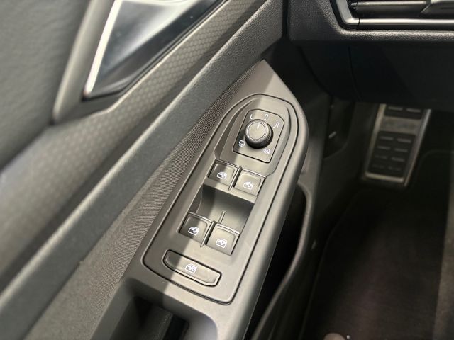 Golf VIII GTD 2.0 TDI DSG IQ.LIGHT RFK NAVI