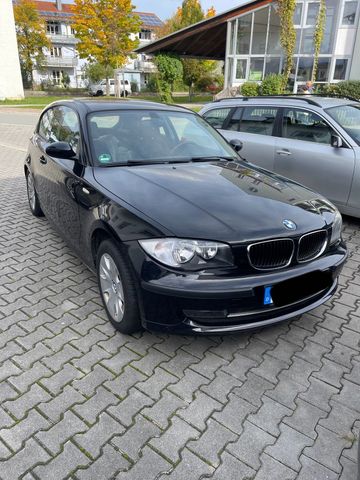 BMW 116i Facelift top Zustand (Tausch mögl...