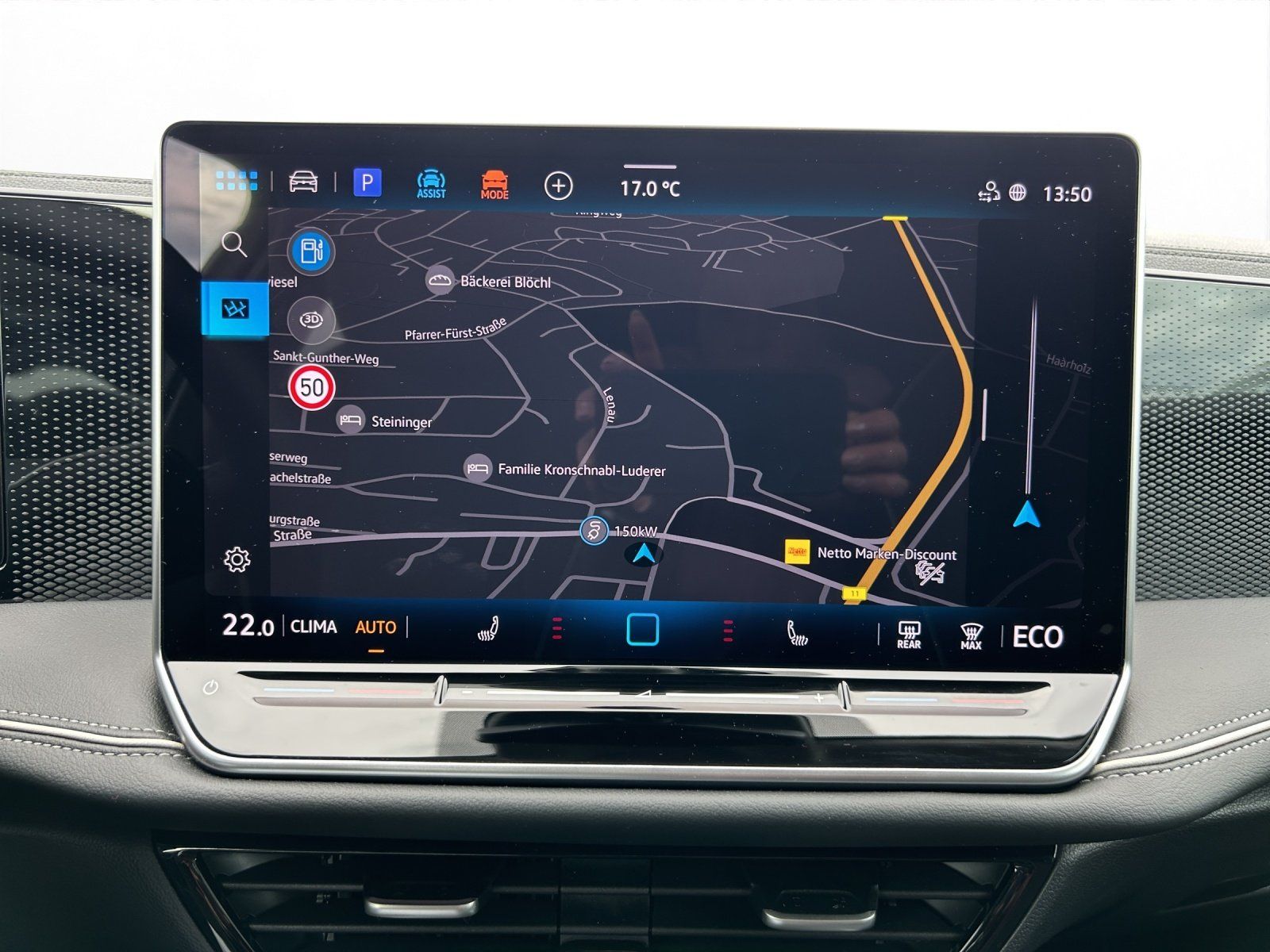 Volkswagen Passat Variant 1.5 TSI DSG eHybrid Business AHK foto 14