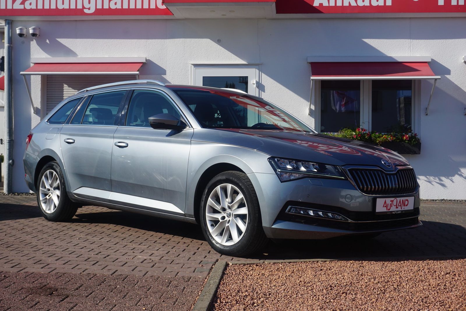 Skoda Superb Combi 2.0 TDI Style 4x4 DSG LED Navi ACC foto 7