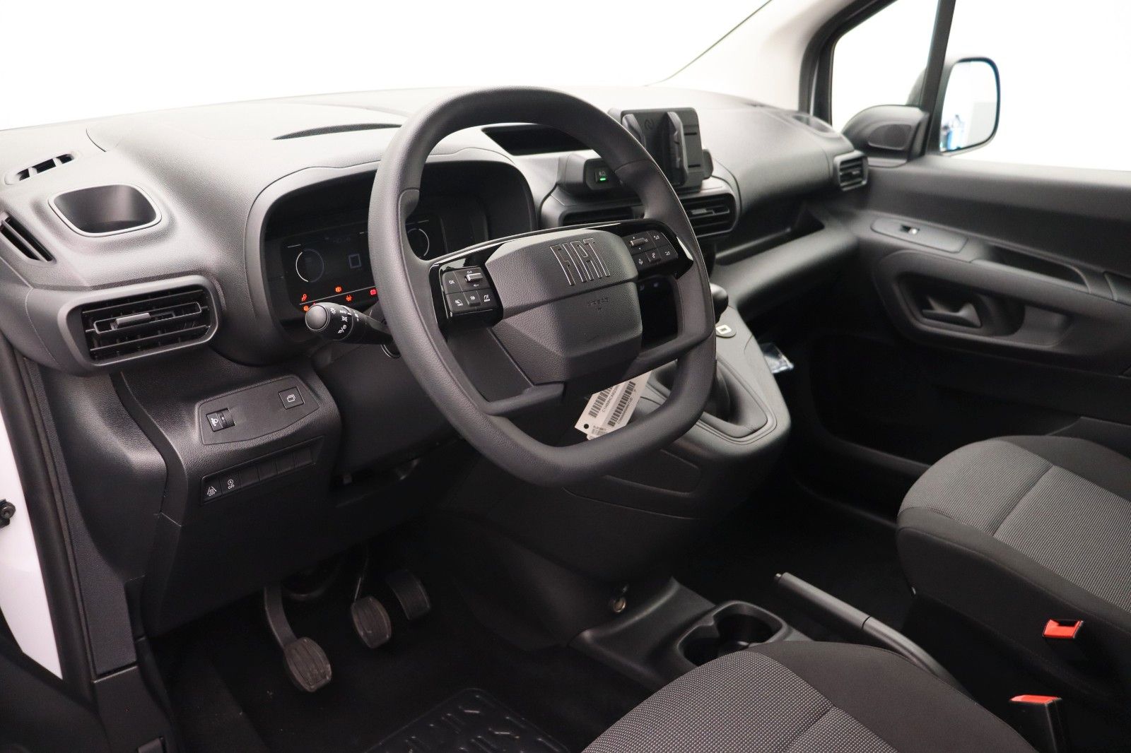 Fahrzeugabbildung Fiat Doblo Serie 2 L2 1.5 BlueHDi MT6