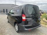 Ford Transit Courier Trend.Klima.Zahnriemen neu - blaue Ford Transit Courier