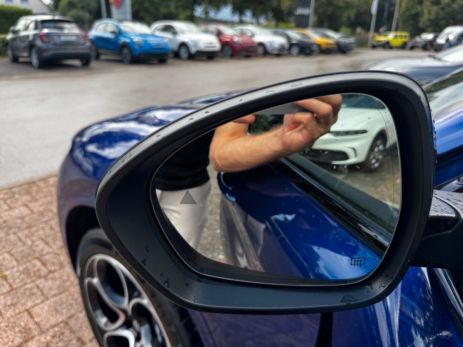 Fahrzeugabbildung Alfa Romeo Stelvio 2,0 Turbo Veloce NAVI ACC SITZHEIZUNG