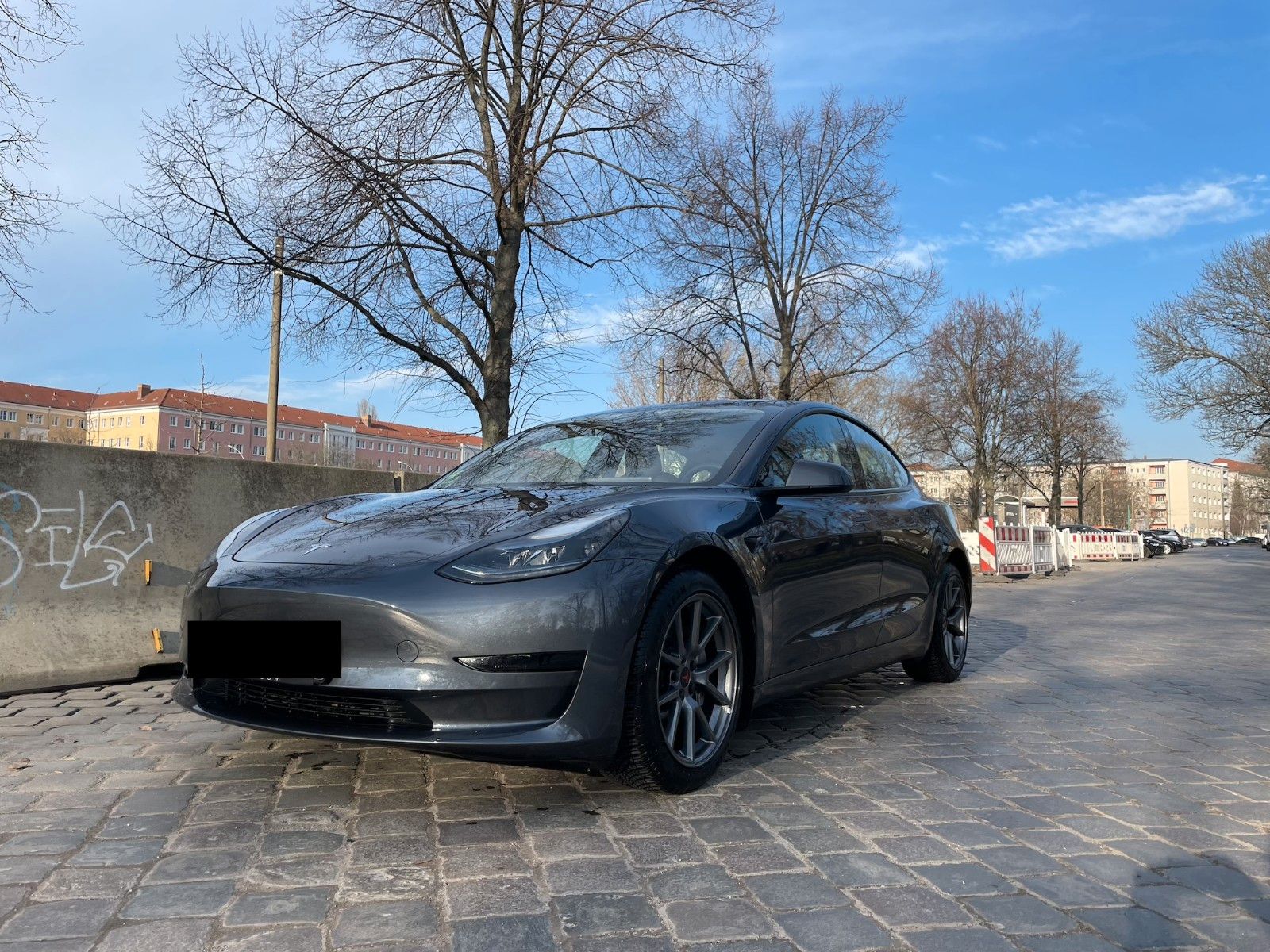 TESLA Model 3 Hinterradantrieb RWD - HU+Inspektion neu