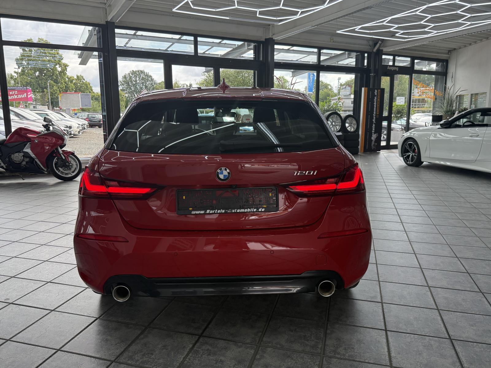 BMW 1 Series i Sport Line, 1 Hand, AHK, Kamera, Leder, миниатюра 11
