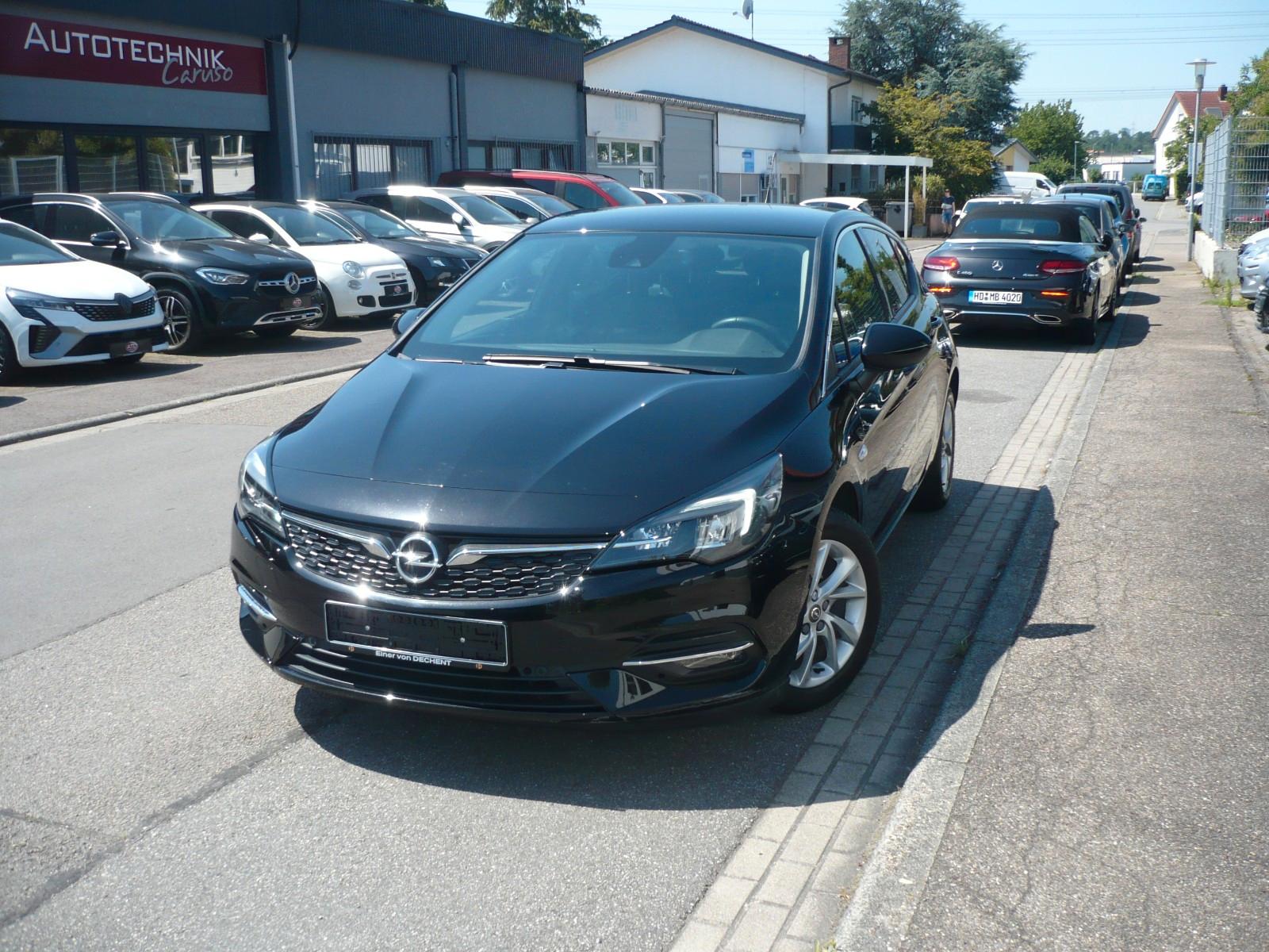 Opel Astra K Elegance / APPLE CAR PLAY/GARANTIE/LED