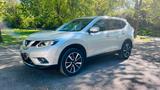 Nissan X-Trail Tekna 7-Sitzer Panorama 360° Kame - gebrauchte Nissan X-Trail aus dem Jahr 2015