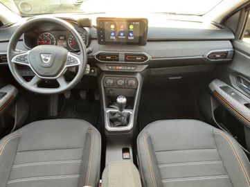 Fotografie des Dacia Sandero III