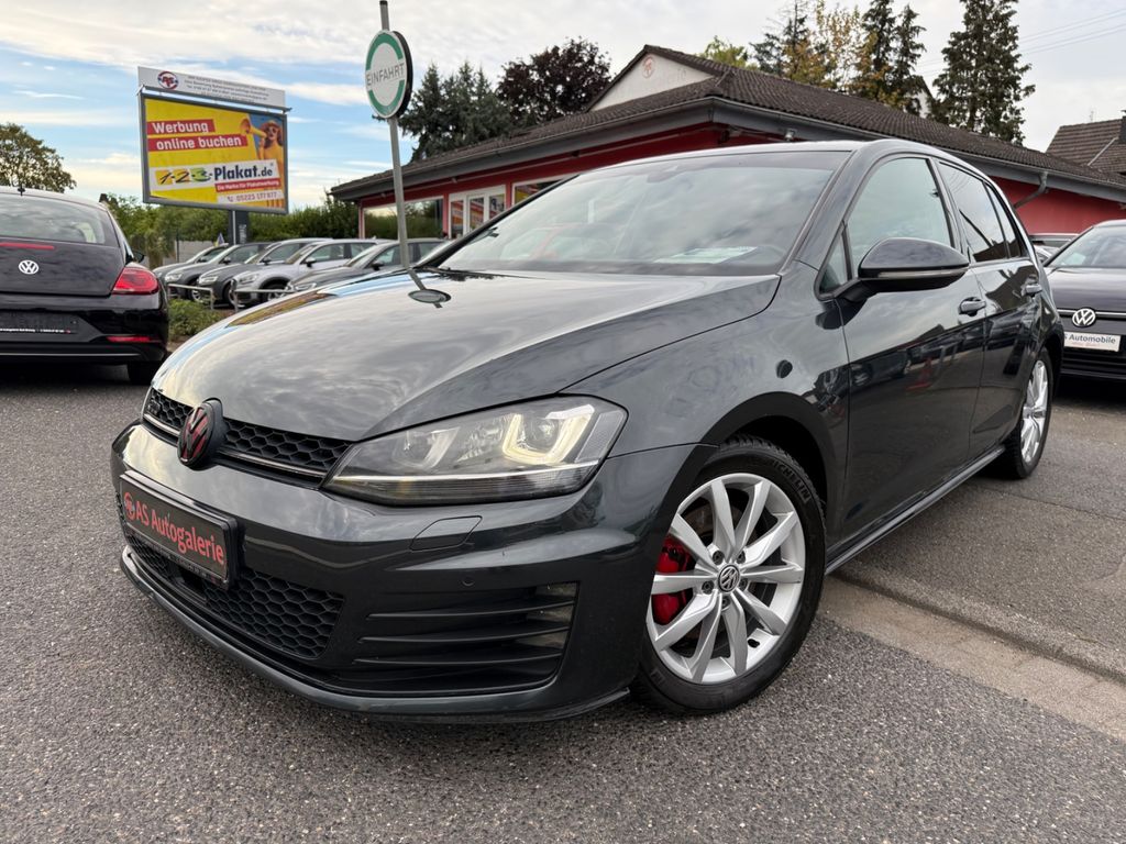 Image of Volkswagen Golf
