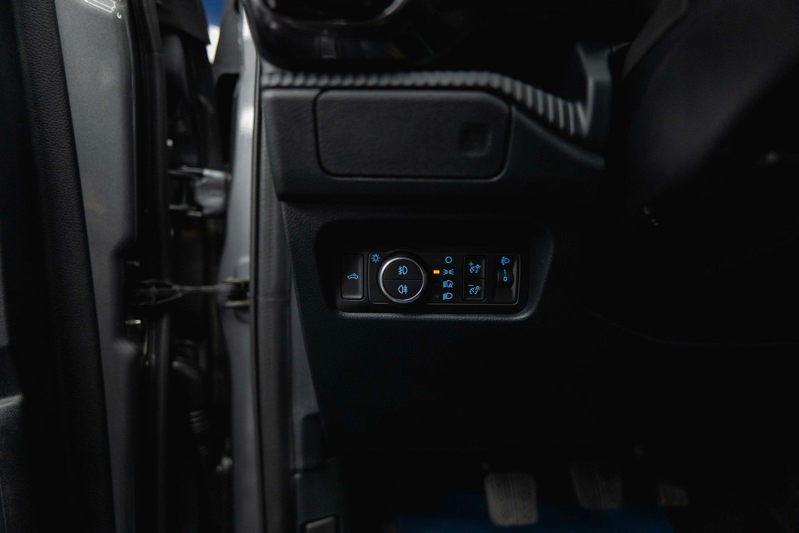 Fahrzeugabbildung Ford Ranger Limited Offroad 4x4 DoKa *360*LED*CarPlay
