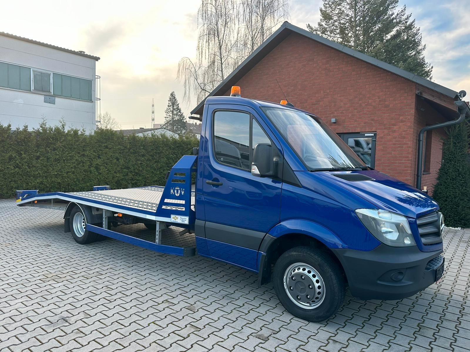 Mercedes-Benz Sprinter 519