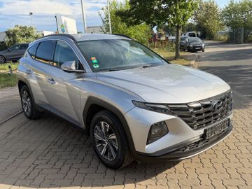 Hyundai TUCSON - 1