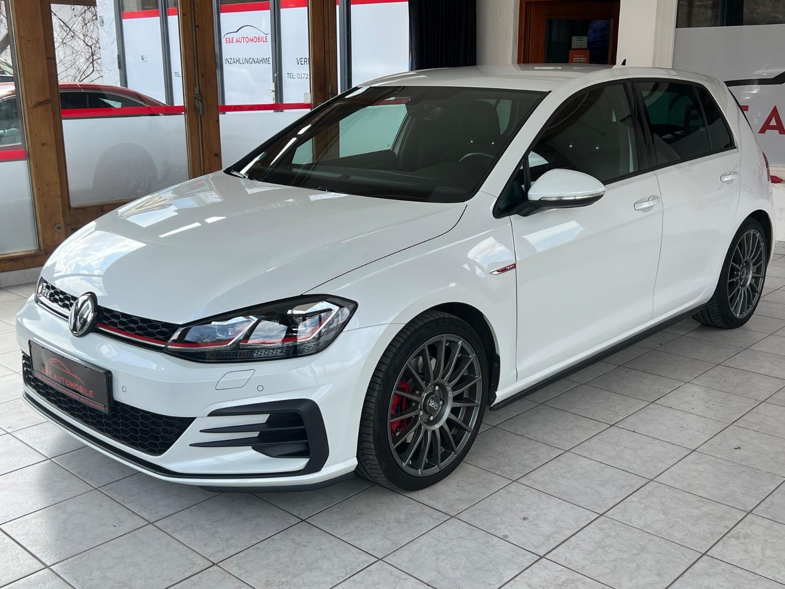 Volkswagen Golf VII Lim. GTI DSG|LED|ACC|AHK|F1-WIPPEN|PDC