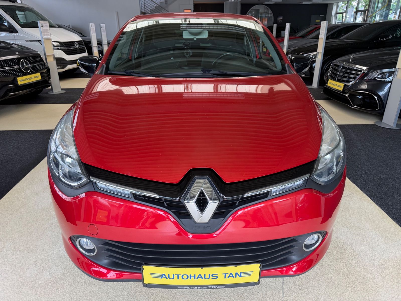 Fahrzeugabbildung Renault Clio IV Limited