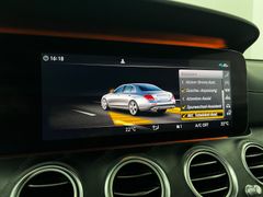 MERCEDES-BENZ E 53 AMG 4Matic+ /  TOP AUSTATT. / 457 PS / 4x4