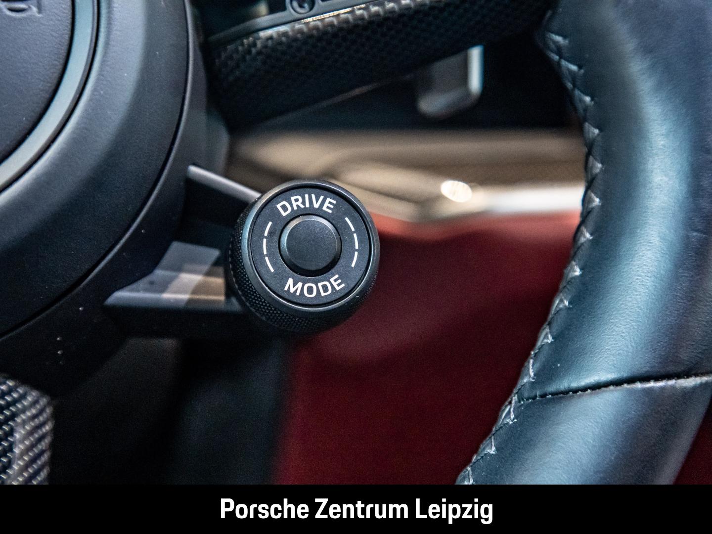 Porsche Cayenne Turbo E-Hybrid PCCB AHK Carbon BeifDispl