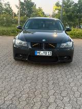 BMW Bmw 325i M Paket - BMW 325 in Leverkusen