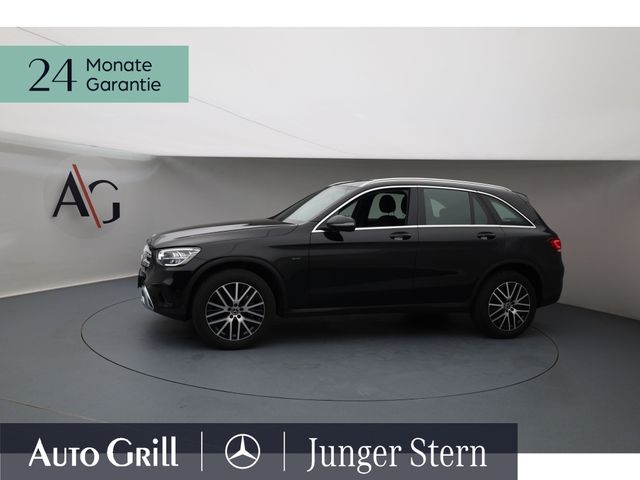 MERCEDES-BENZ GLC 300 e 4M MBUX Totw. AppleCp Kamera Ambi