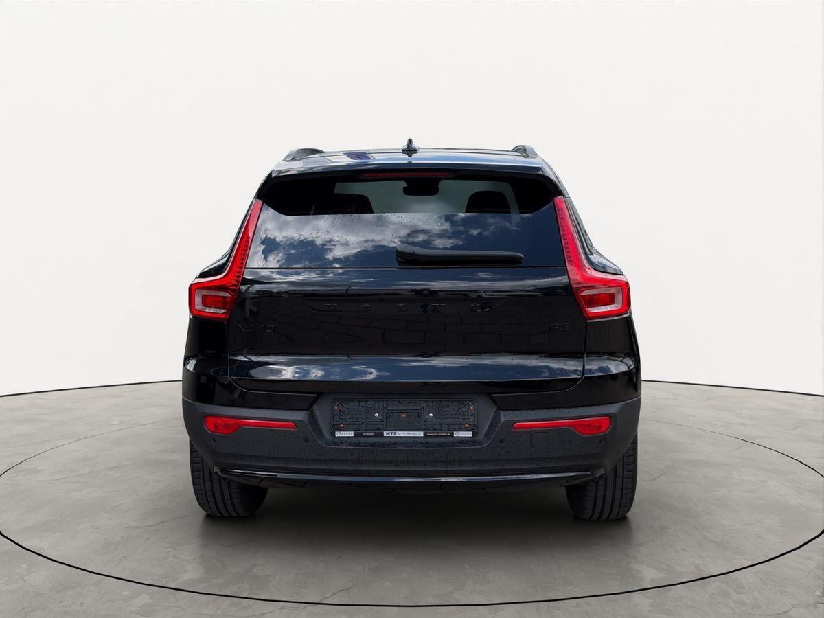 Volvo XC40 B3 Black Edition Plus 360° PANO AHK H/K 20"