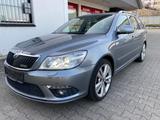 Skoda Octavia Combi RS 2,0 TDI*DSG*XENON*NAVI*AHK* - Skoda Octavia aus 2012: RS
