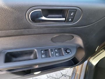 Fahrzeugabbildung Volkswagen Golf Plus VI Comfortline