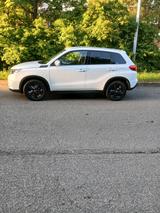 Suzuki Vitara 1.4 Boosterjet Automatik All... - Suzuki Vitara Gebrauchtwagen in Stuttgart