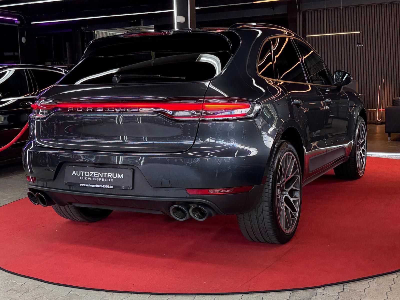 Porsche Macan 2.0 PANO ACC AHK KAM NAVI MEMORY 21-ZOLL foto 4