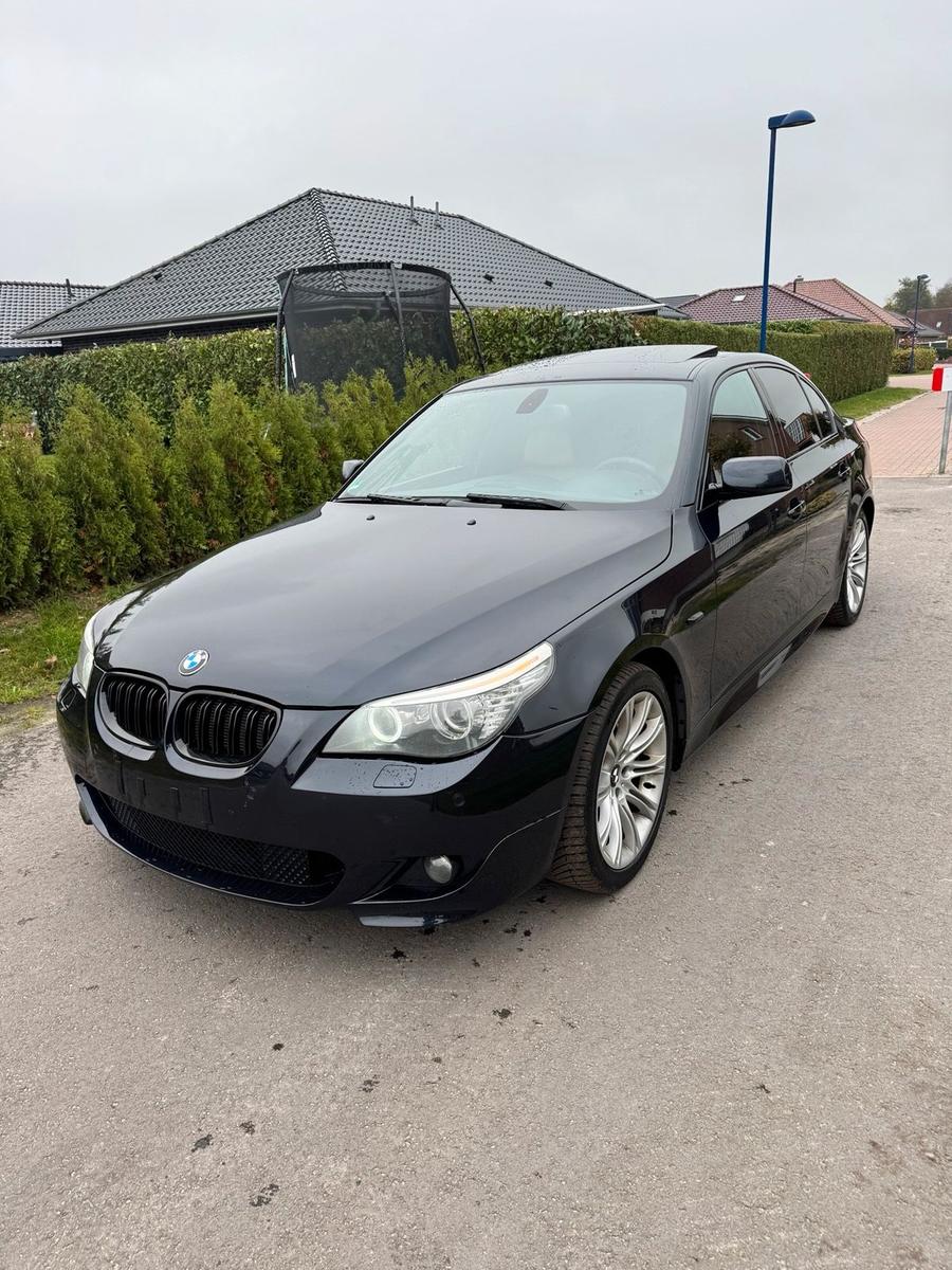 BMW 525