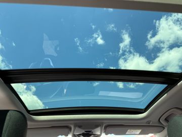 BMW 118 i AdvantageSport+LED+Pano+Navi+VirtCock+SHZ
