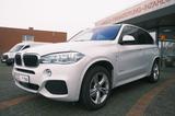 BMW X5 xDrive 30d M-Paket PANO AHK LEDER Voll!! - BMW X5: 7 Sitzer