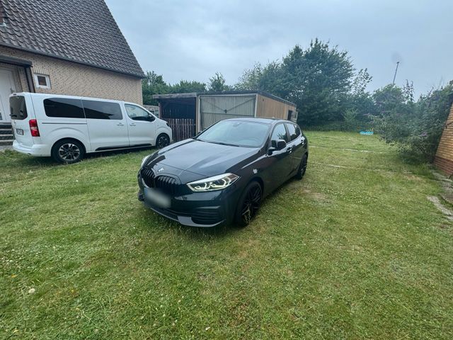 BMW BMW 118i / Automatik / Tüv Neu
