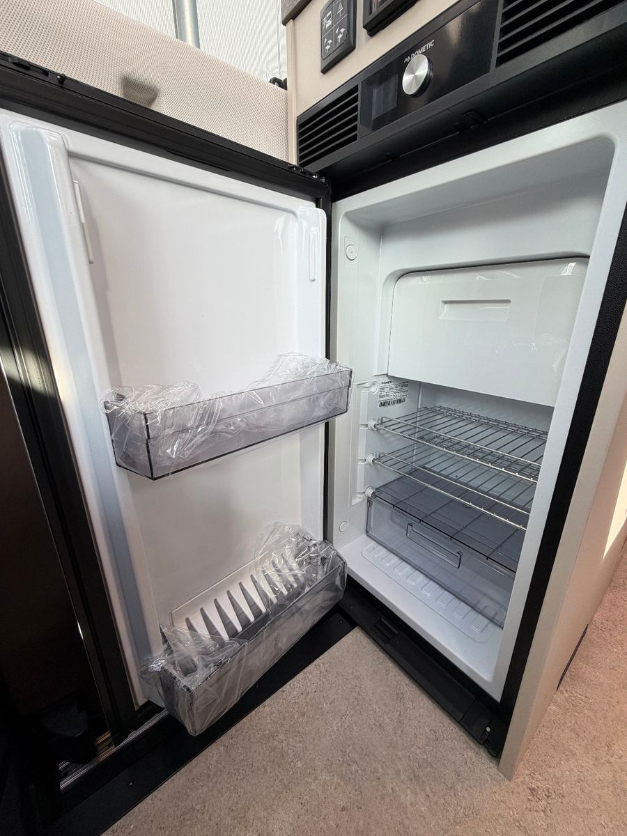 Fahrzeugabbildung Bürstner Habiton HMX 6.0 Allrad 4x4 SIE SPAREN 14.608€ !