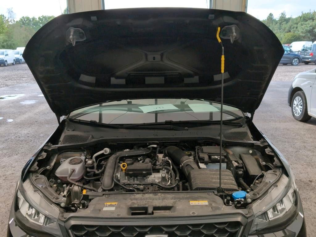 Fahrzeugabbildung SEAT Arona Style DSG LED NAVI GRA PDC DAB 1.HD