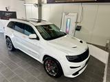 Jeep Grand Cherokee 6.4 HEMI SRT/DEUTSCH/SCHECKHEFT - Jeep Grand Cherokee