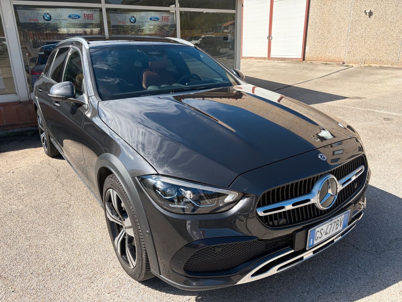 Mercedes-Benz MERCEDES CLASSE C IN GARANZIA FINO AL 12/27 imagem 3