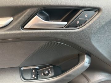 Audi A3 attraction **BiXENON*TÜV*KLIMA*TEMPOMAT*