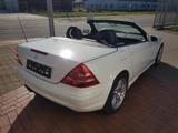 Mercedes-Benz SLK 32 AMG - Mercedes-Benz AMG 32