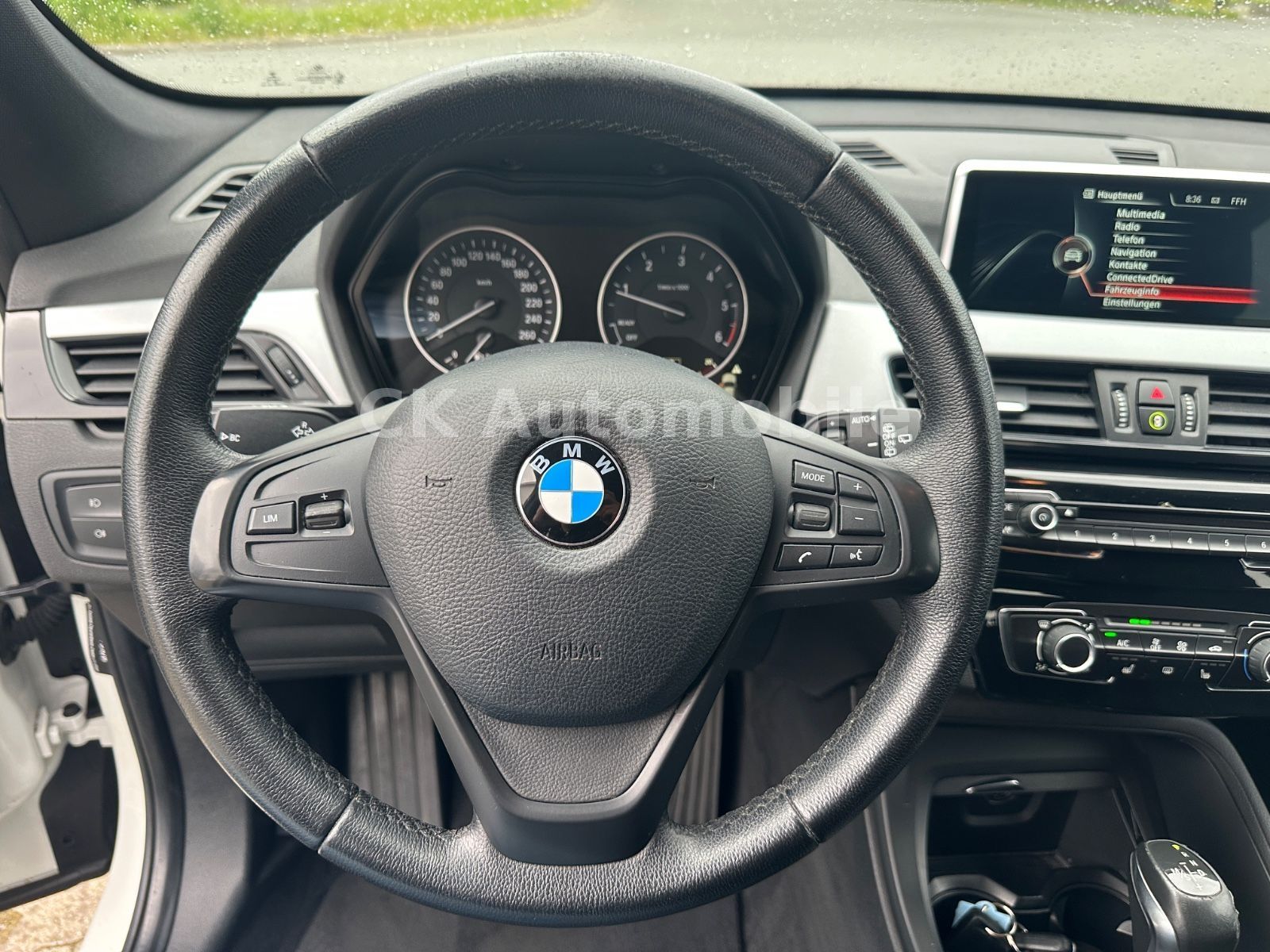 Fahrzeugabbildung BMW X1 sDrive 18d Automatik/Navi Plus/Head-Up/PDC