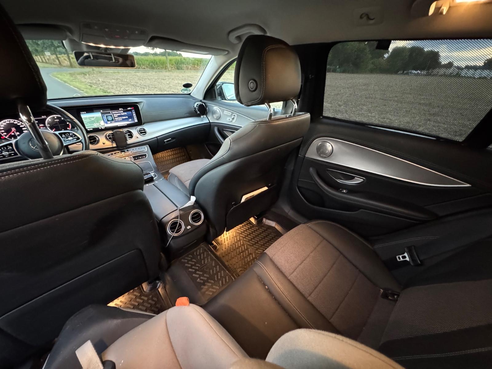 Mercedes-Benz E 220 d 4MATIC T-Modell | Exclusiv
