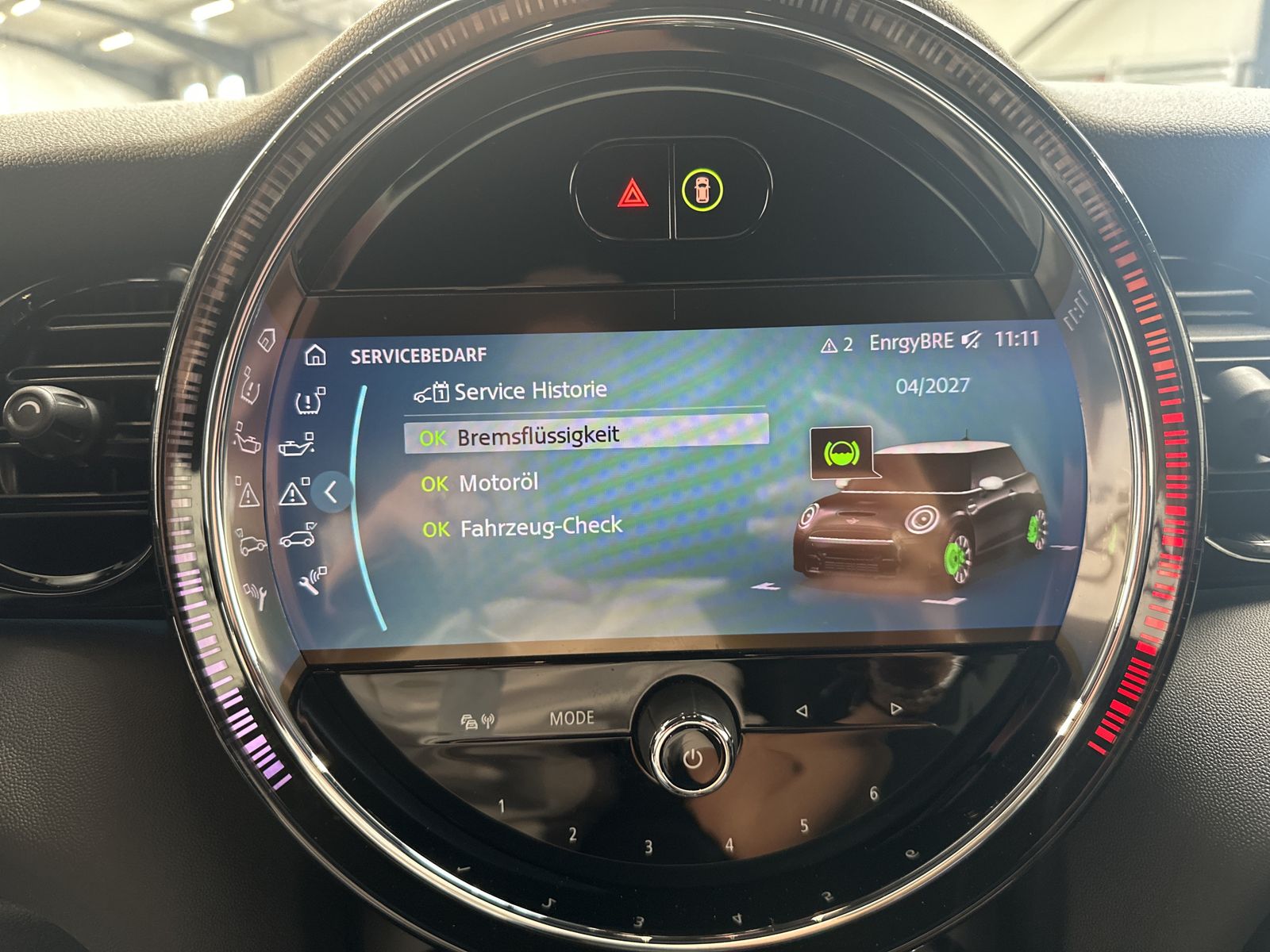 Fahrzeugabbildung MINI John Cooper Works Sport-Aut NAV+LED+DIGDISPL+ACC
