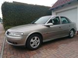 Opel Vectra 1.6 16V Edition 100 | TÜV 01/2027 - Opel Vectra: 16v 20