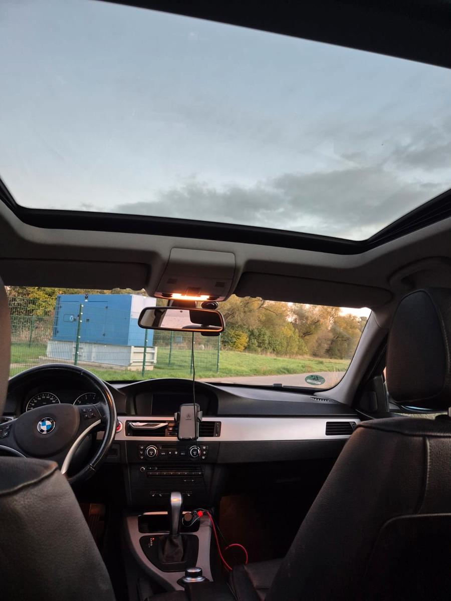 BMW 318 2007 — photo 7