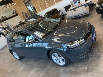 Volkswagen Golf VII Lim.  BMT *NAVI*SZHZ*PDC*TÜV-052027*