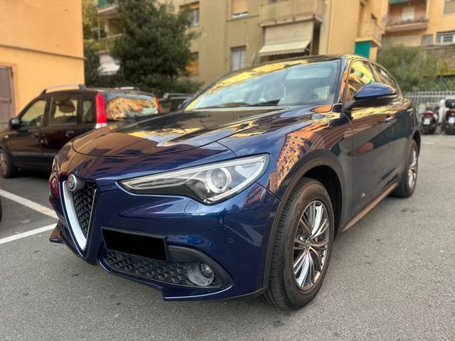 Alfa Romeo Stelvio 2.2 TD 210 CV AT8 Q4 - Distri