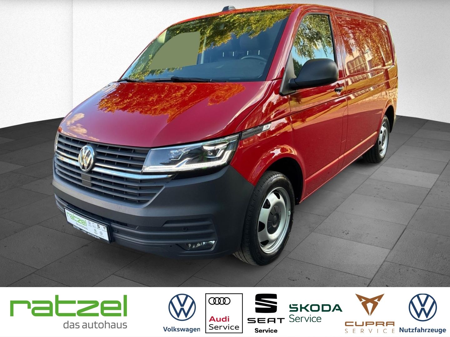 Fahrzeugabbildung Volkswagen T6.1 Kasten 2.0 TDI DSG Leder LED DAB SHZ Fernli
