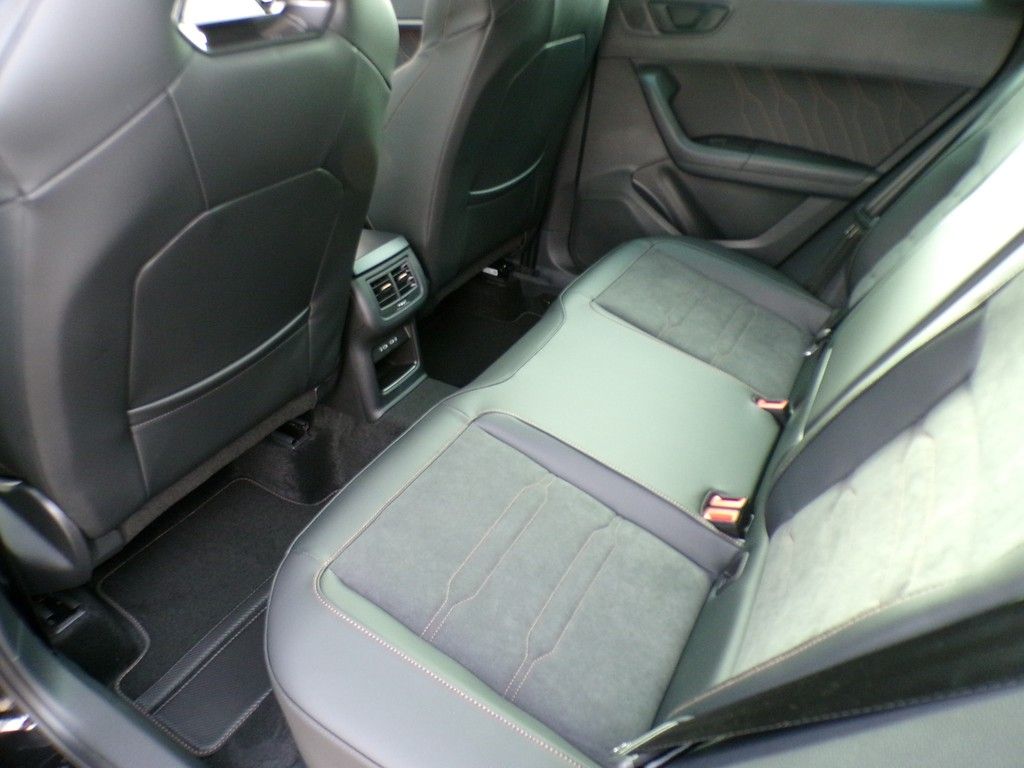 Fahrzeugabbildung CUPRA Ateca 2.0 TSI VZ DSG 4Drive