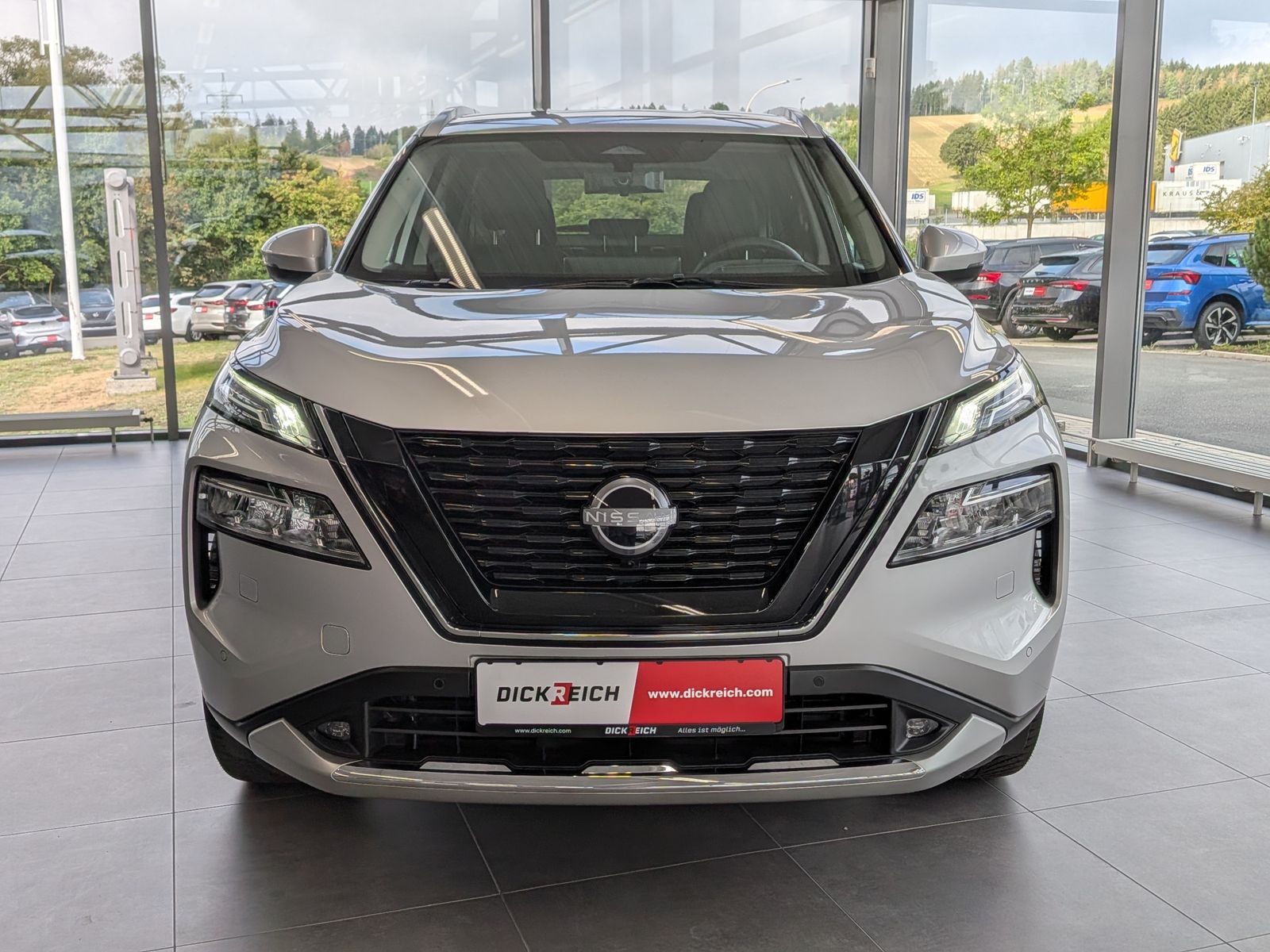Fahrzeugabbildung Nissan X-Trail 1.5 e-Power e-4 Tekna Bose HUD LED+ 20"